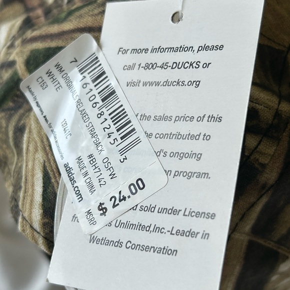 NWT Duct Unlimited cap 
By Outdoor Cap Mossy Oak - Picture 8 of 8